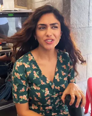 Mrunal Thakur auditions for Manjulikas character Mrunal Thakur auditions for Manjulikas character