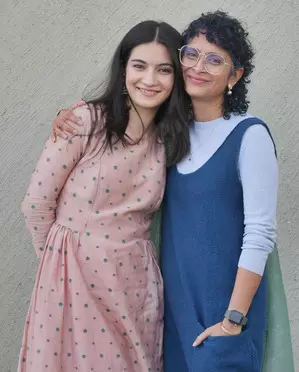 Pratibha Ranta thanks Kiran Rao for taking her ‘beneath’ her ‘wings’ for ‘Laapataa Ladies’ Pratibha Ranta thanks Kiran Rao for taking her ‘beneath’ her ‘wings’ for ‘Laapataa Ladies’