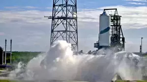 Blue Origins massive new rocket completes critical test Blue Origins massive new rocket completes critical test