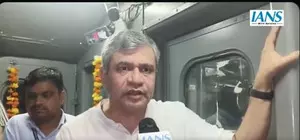 Union Railway Minister Vaishnaw tests Kavach 4.0 in Rajasthan (Ld)