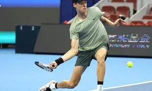 China Open: World No. 1 Sinner advances, Wei Sijia sails into second round