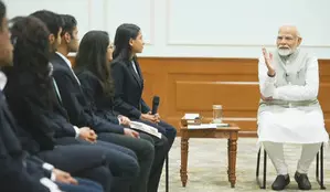 PM Modi talks about Khel Mahakumbh initiative during interaction with chess champions PM Modi talks about Khel Mahakumbh initiative during interaction with chess champions