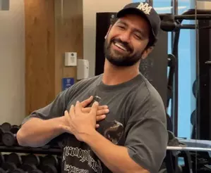 Vicky Kaushal channels his inner SRK in the gym