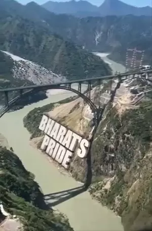 Ashwini Vaishnaw shares video capturing breathtaking view of Chenab bridge Ashwini Vaishnaw shares video capturing breathtaking view of Chenab bridge