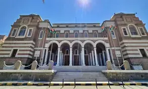 Libyas rival parties sign agreement to end central bank crisis