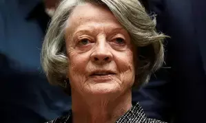 ‘Harry Potter’ actress Maggie Smith dies at 89