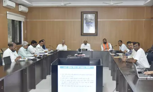 Nitish Kumar Reviews Progress on Smart Pre-paid Meters and Energy Initiatives in Bihar