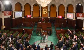 Tunisias parliament approves change in electoral law ahead of presidential vote