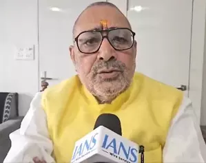 Bihar govt should reconsider leave cancellation decision: Giriraj Singh