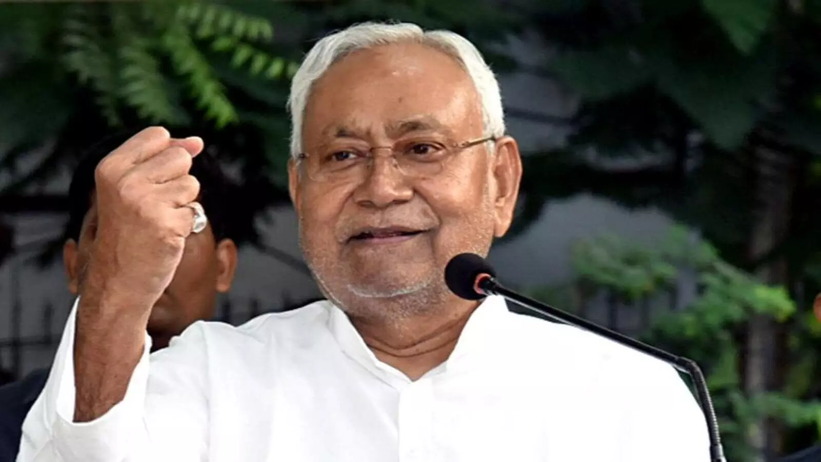 Bihar Chief Minister Nitish Kumar Conducts High-Level Review of Land Survey Initiatives Bihar Chief Minister Nitish Kumar Conducts High-Level Review of Land Survey Initiatives