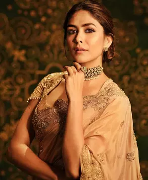 Mrunal Thakur shares excitement on winning Best Performance in a Leading Role at IIFA Utsavam Mrunal Thakur shares excitement on winning Best Performance in a Leading Role at IIFA Utsavam