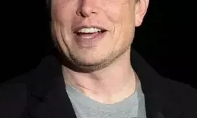 Elon Musk becomes 1st person to touch 200 million followers on X