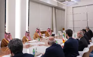 Iran, Saudi Arabia vow to resolve differences, boost ties