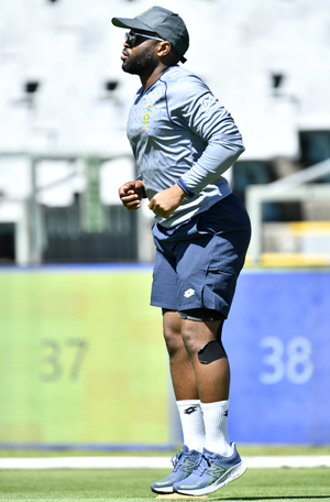 Hendricks added as Bavuma ruled out of third ODI vs Ireland; Mulder returns home