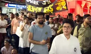 RG Kar tragedy: Junior doctors stage protest in front of Kolkata police station