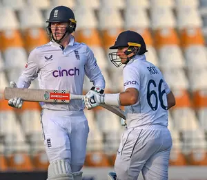 1st Test: Crawley, Root lead fight back as England trail by 460 runs against Pakistan