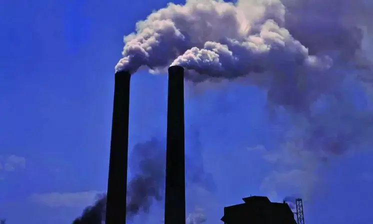 MCD Shuts Down 84 Factories in Major Crackdown on Industrial Pollution in Delhi