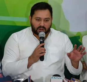 Tejashwi Yadav to start second workers meet program on Oct 16