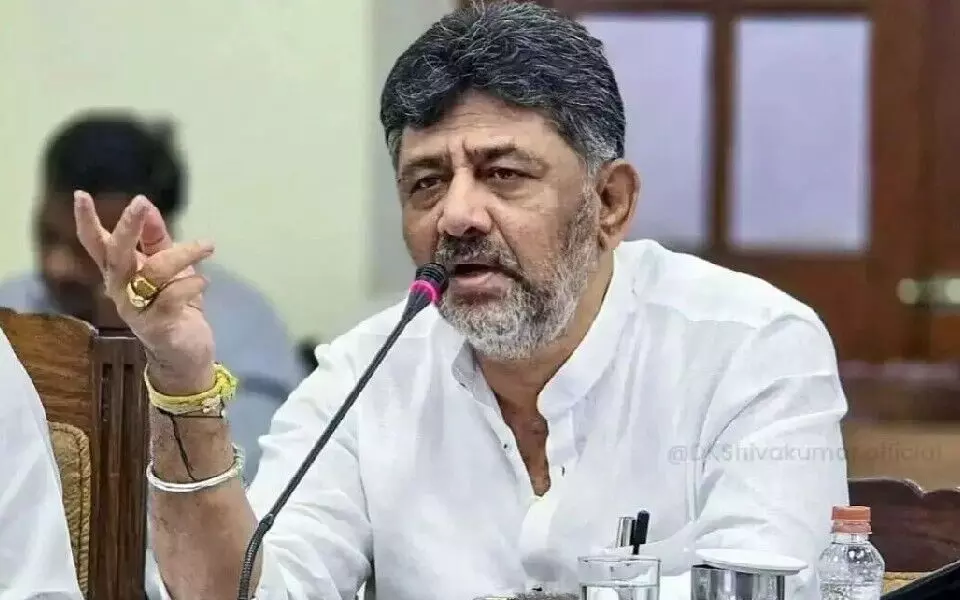 Karnataka Deputy CM DK Shivakumar Orders Mandatory Kannada Flag Hoisting on State Day Karnataka Deputy CM DK Shivakumar Orders Mandatory Kannada Flag Hoisting on State Day