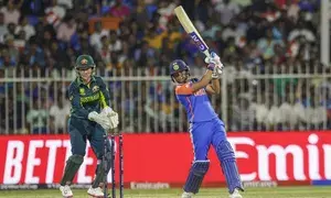 Womens T20 WC: Harmanpreets fifty in vain as Australia beat India to reach semis