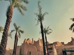 Saudi Arabia eyes more tourists, investment from China