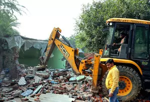 SC trashes PIL seeking recovery of cost of bulldozed houses