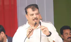 MP bypolls: Cong questions transfer of Budhni Municipal CEO