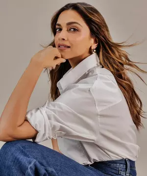 Deepika Padukone discusses midlife crisis in a new mental health video Deepika Padukone discusses midlife crisis in a new mental health video
