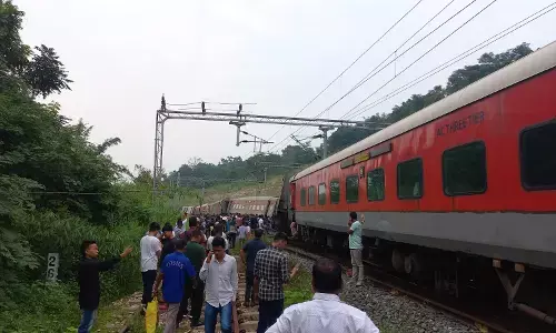 Train Derailment in Assams Lumding Division: 8 Coaches Derailed, No Casualties Reported