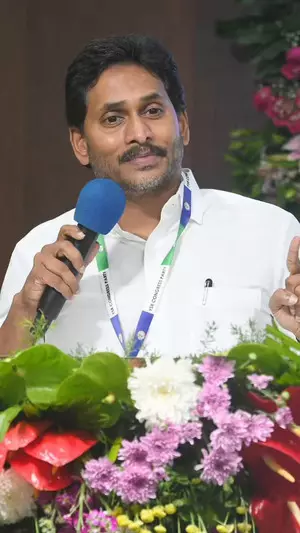 Jagan asks YSR Congress leaders to strengthen party organisation