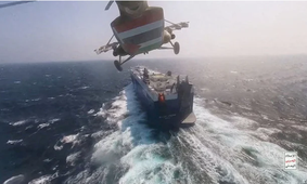 US-British coalition launches airstrikes on Yemens Hodeidah: Reports