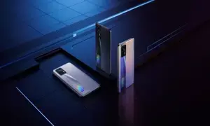 Rural demand, festive push drive India smartphone market growth in July-Sep