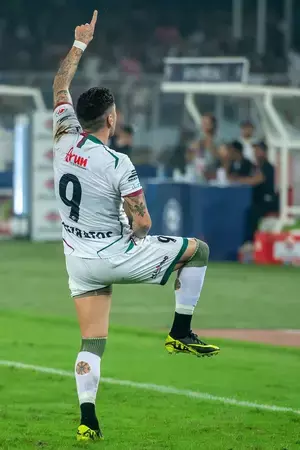 ISL 2024-25: Kolkata Derby sways in Mohun Bagans favour with 2-0 win over East Bengal FC