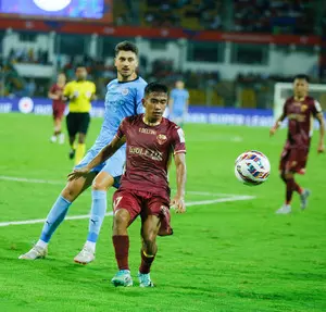 ISL 2024-25: Mumbai City FC extend unbeaten streak against FC Goa to 13 games with 2-1 win ISL 2024-25: Mumbai City FC extend unbeaten streak against FC Goa to 13 games with 2-1 win