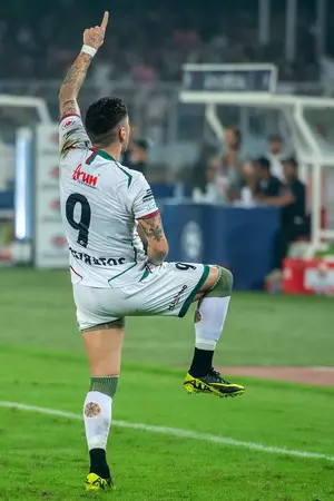 ISL 2024-25: Kolkata Derby sways in Mohun Bagans favour with 2-0 win over East Bengal FC