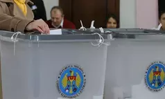 Moldova holds presidential election, EU membership referendum