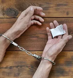 Four arrested, 33 kg illicit drugs seized in Afghanistan