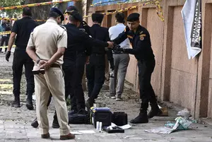 Delhi blast: Boundary wall of CRPF school, nearby cars damaged, terror angle not confirmed yet (Lead)