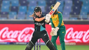 Women’s T20 WC final: Late onslaught by Halliday, Kerr propels NZ to 158/5 against South Africa