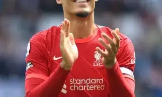 Van Dijk confirms discussions on new contract with Liverpool have started