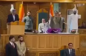 J&Ks new MLAs sworn in, Omar Abdullah takes oath in Kashmiri J&Ks new MLAs sworn in, Omar Abdullah takes oath in Kashmiri