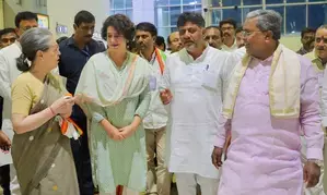 Sonia Gandhi, Priyanka lands in Mysuru ahead of nomination filing; warmly received by K’taka CM & Dy CM