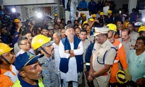 Bengaluru rains: One body recovered, 21 feared trapped as under-construction building collapses (Lead)