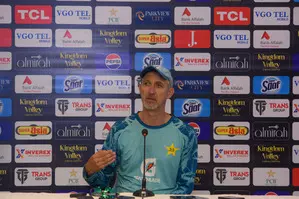 3rd Test: Gillespie emphasises calmness and control as Pakistan prepare for series finale vs England