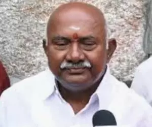 After CP Yogeshwara ditches BJP, party MLC Vishwanath calls him fraud