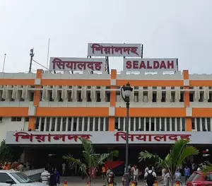 Cyclone Dana: Train services in Sealdah division to remain suspended for 14 hours from Thursday night