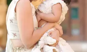 Charu Asopa jets off with daughter to celebrate Diwali with parents