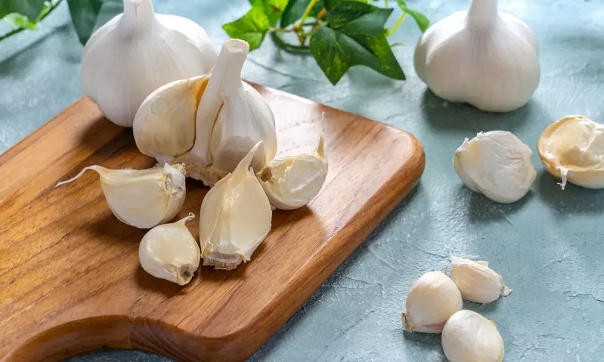 Why Eating Raw Garlic in the Morning is a Game-Changer for Your Health?