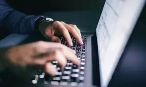 Scammers use fake crime branch identity in Vadodara digital fraud case