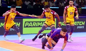 PKL Season 11: Fight back helps Dabang Delhi beat Telugu Titans, Pawan Sehrawat